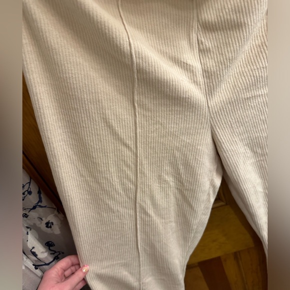AERIE GROOVE-ON RIB VELOUR FLARE PANT size L Long - Picture 5 of 5